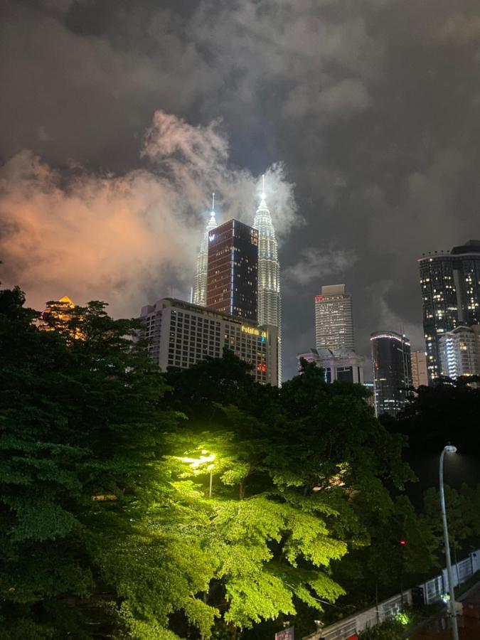 Mercu Summer Suites Klcc By Minutepointhome Κουάλα Λουμπούρ Εξωτερικό φωτογραφία