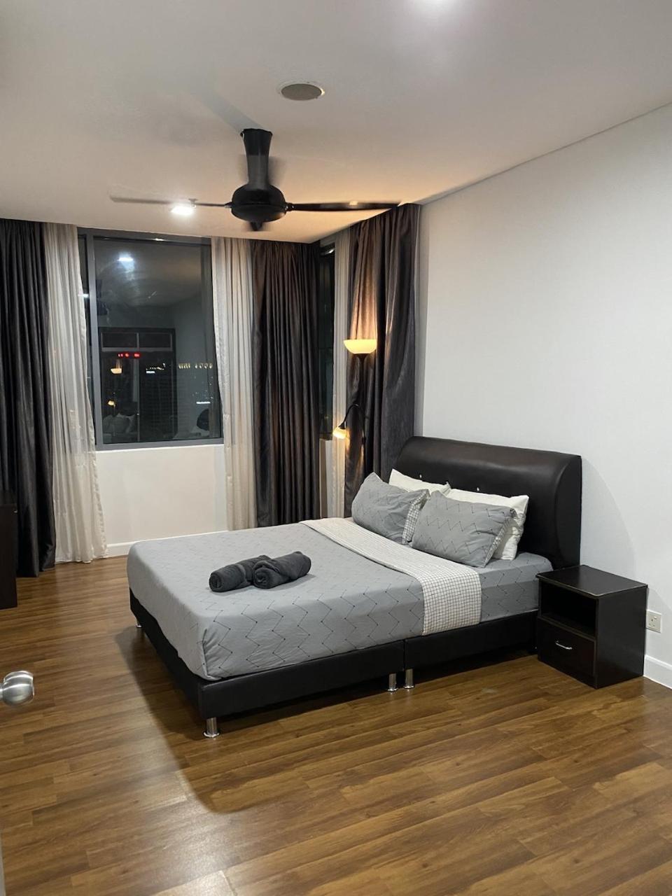 Mercu Summer Suites Klcc By Minutepointhome Κουάλα Λουμπούρ Εξωτερικό φωτογραφία